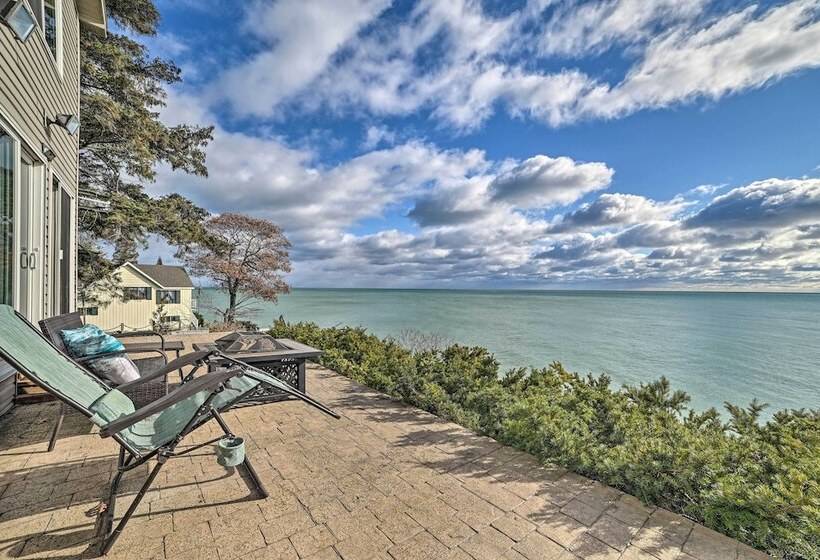 East Tawas Home W/ Patio, Lake Huron On Site
