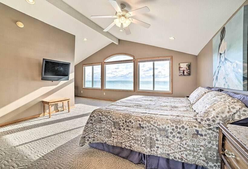 East Tawas Home W/ Patio, Lake Huron On Site