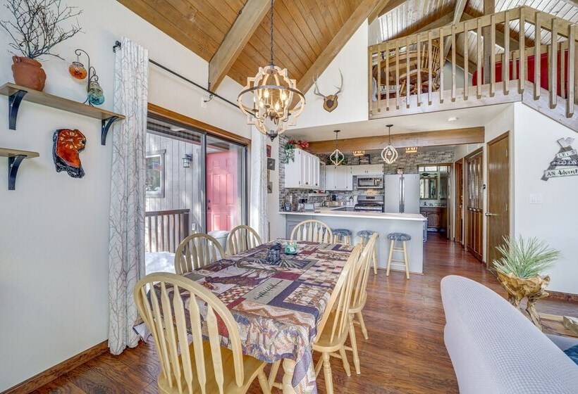 Munds Park Cabin: A/c, Grill, & Fire Pit!