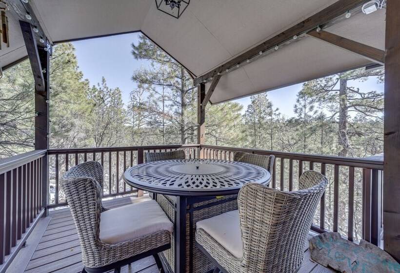 Munds Park Cabin: A/c, Grill, & Fire Pit!