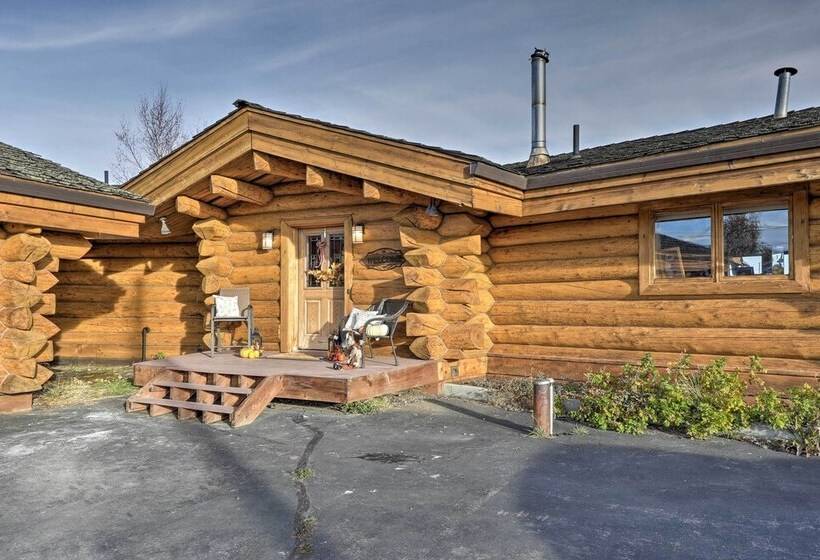 Fairbanks Log Cabin W/ Waterfront Deck & Views!