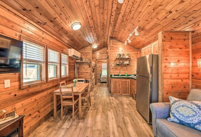 Family Friendly Cabin ~ 5 Mi To Dtwn New Bern