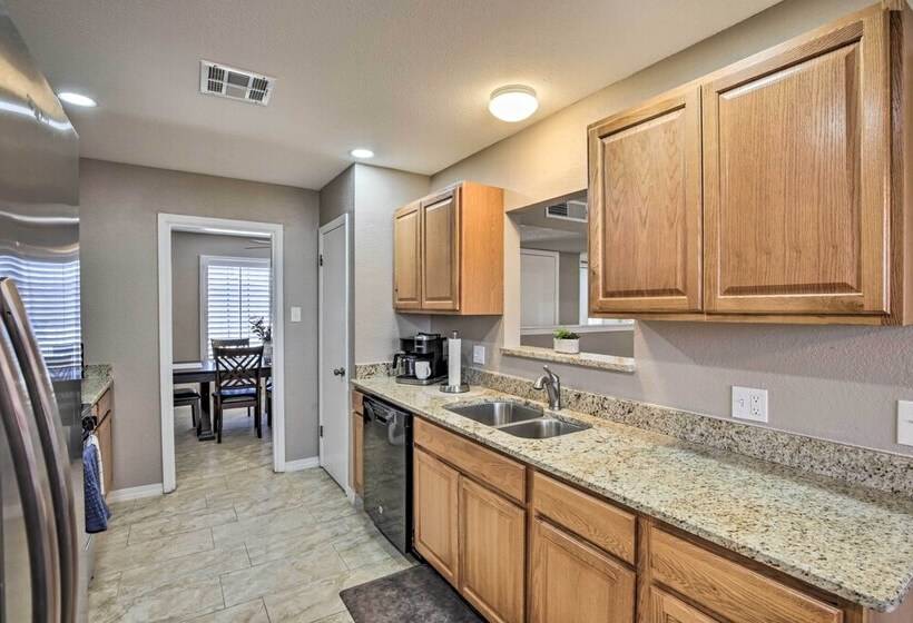 Family Friendly El Paso Abode W/ Large Yard!