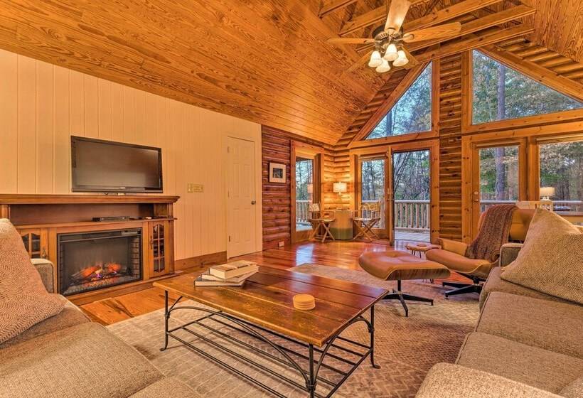 Blue Ridge Mtn Cabin Near Hiking & Biking Trails!