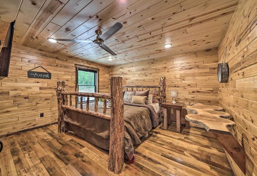 Galena Cabin W/ Wraparound Porch & Game Room!