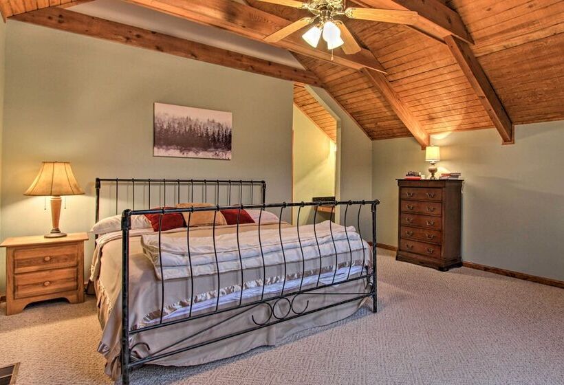 Gated Resort Home: Norris Lake Access, Shared Dock