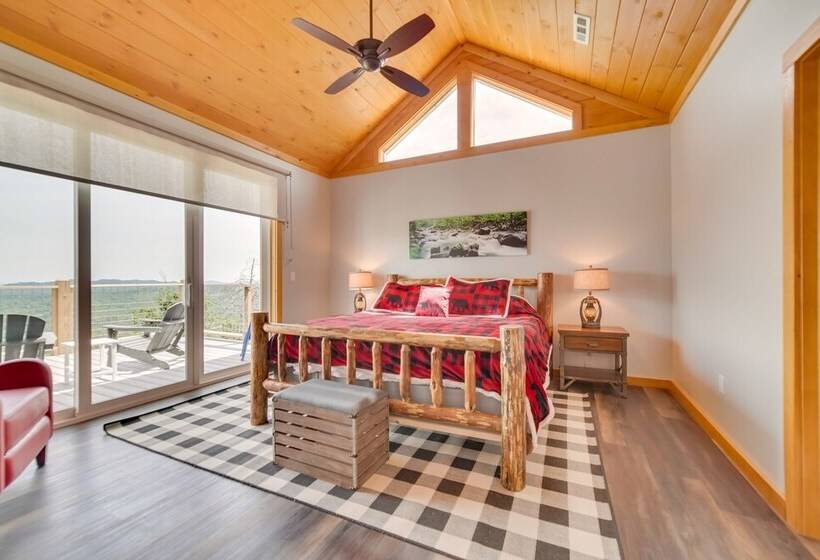 Gatlinburg Overlook W/ Hot Tub + Game Room!