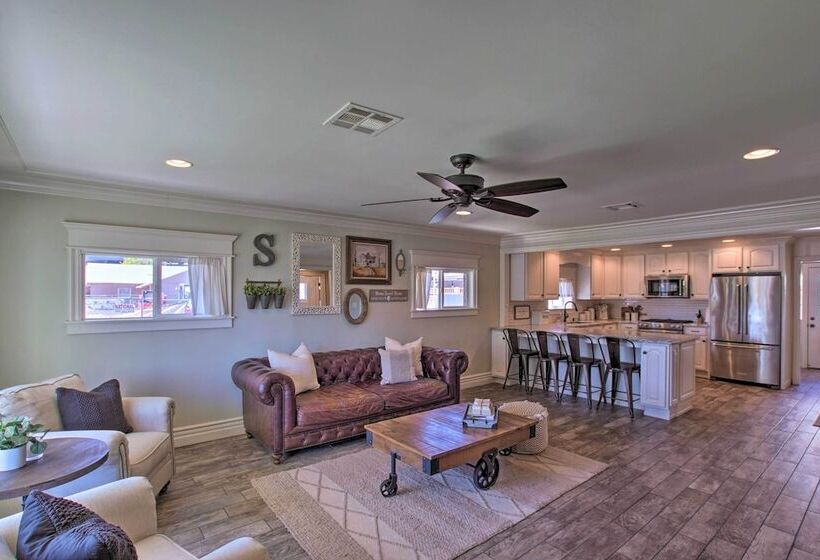 Gilbert Home W/ Fire Pit: Walk To Downtown!
