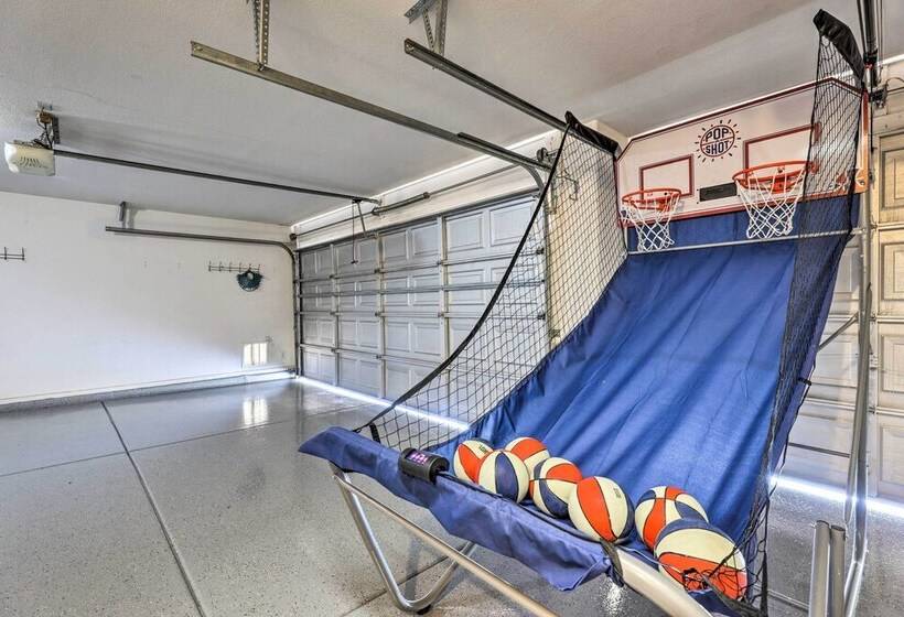 Gilbert Retreat W/ Outdoor Kitchen & Private Pool!