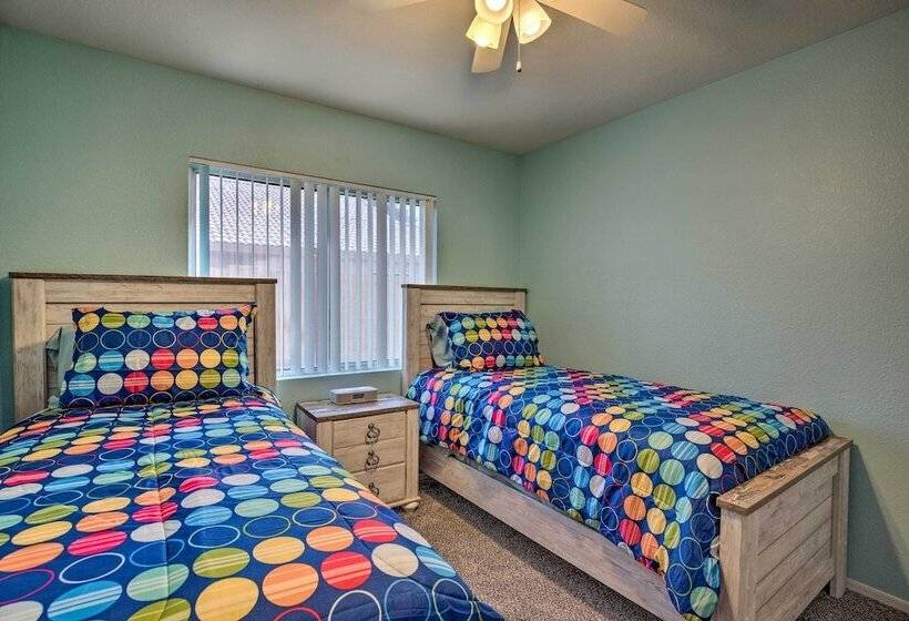 Gilbert Retreat W/ Outdoor Kitchen & Private Pool!