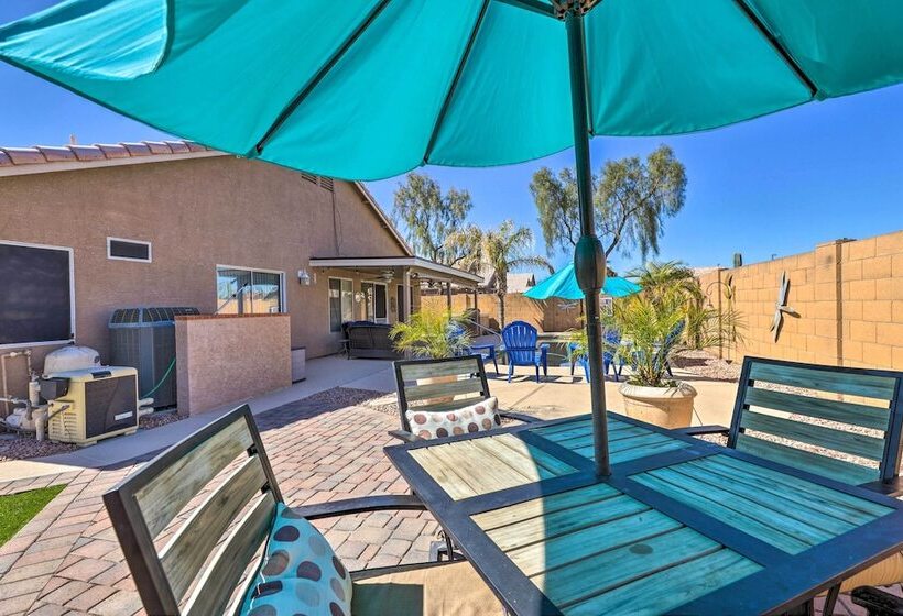 Gilbert Retreat W/ Outdoor Kitchen & Private Pool!