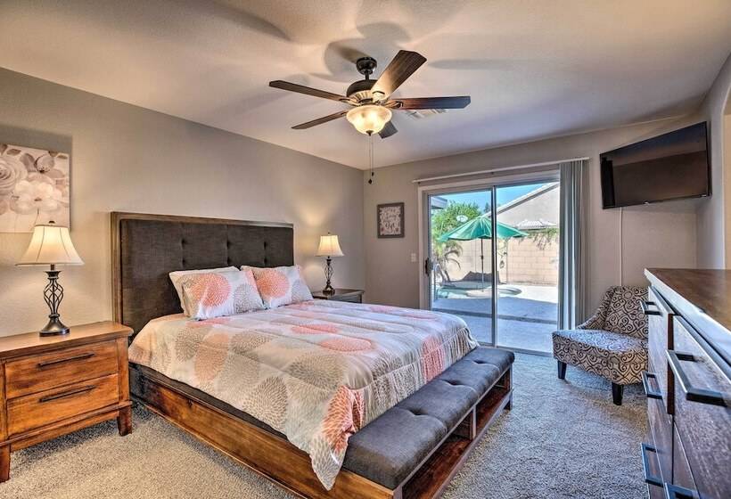 Gilbert Retreat W/ Outdoor Kitchen & Private Pool!