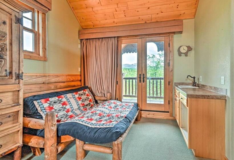 Gorgeous Payson Vacation Home W/ Scenic Views