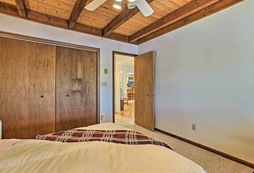 Airy Lake Ariel Home W/ Private Dock + Kayaks!