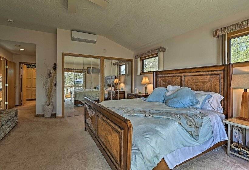 Airy Lake Ariel Home W/ Private Dock + Kayaks!