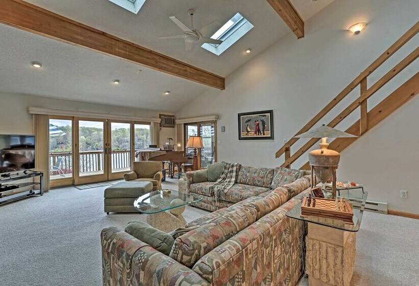 Airy Lake Ariel Home W/ Private Dock + Kayaks!