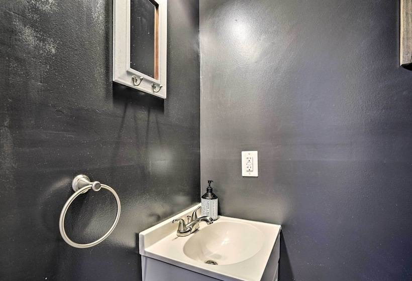 Gray Home W/ View Of Boone Lake + Fire Pit!