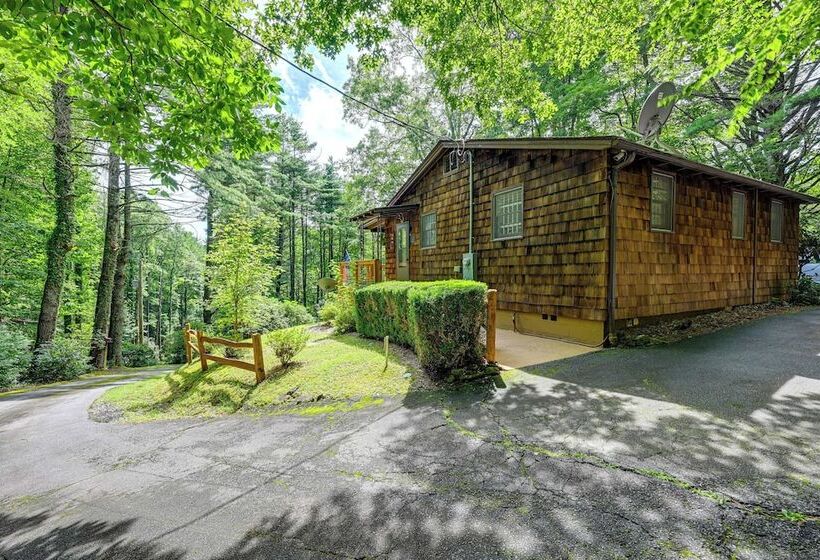 Heavenly Bearadise Cabin In Cashiers, Nc!