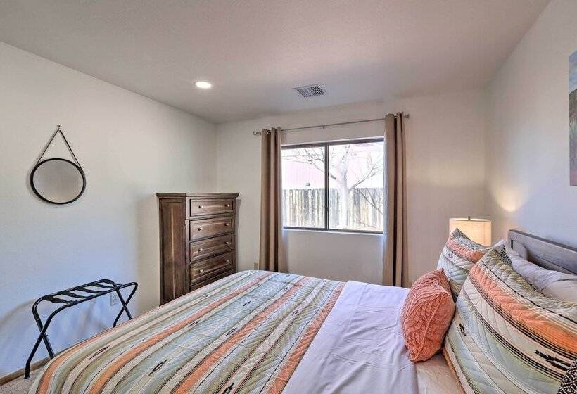 Sedona Retreat W/ Fire Pit, Near Hiking Trails