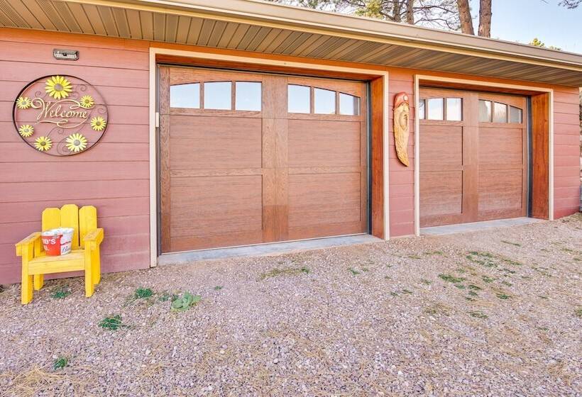 Hill City Hideaway Near Mt Rushmore & Hiking