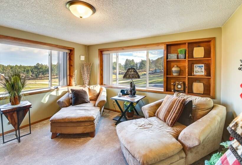 Hill City Hideaway Near Mt Rushmore & Hiking