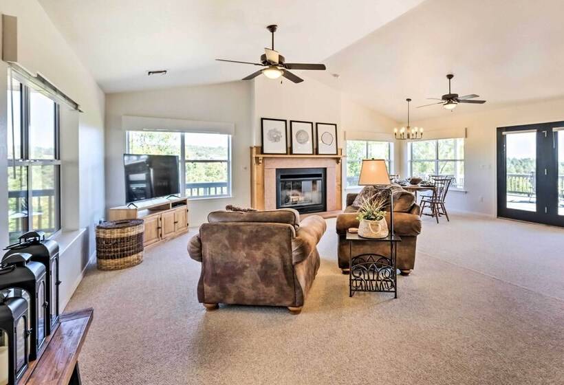 Fireplace, Sledding Paths: Show Low Haven