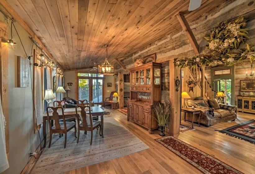 Historic Cabin W/ Stunning Kentucky Lake View