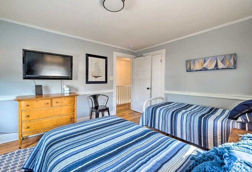 Historic Family Home < 1 Mi To Long Beach!