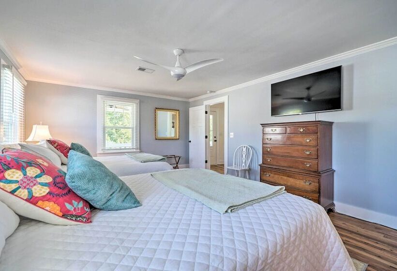 Historic Family Home < 1 Mi To Long Beach!