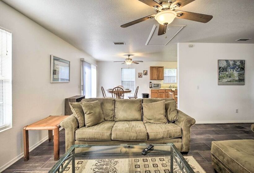 Home W/ Bbq ~ 1 Mi To Indian Rocks Beach & Golf