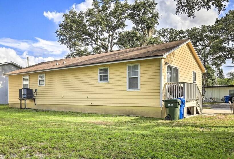 Home W/ Bbq ~ 1 Mi To Indian Rocks Beach & Golf