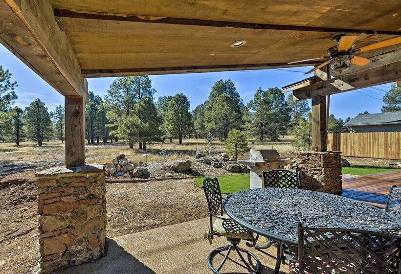 Home W/ Jacuzzi: 10 Mi To Nau & Flagstaff!