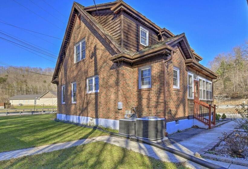 Homeplace W/ Yard 10 Mi To Jenny Wiley!