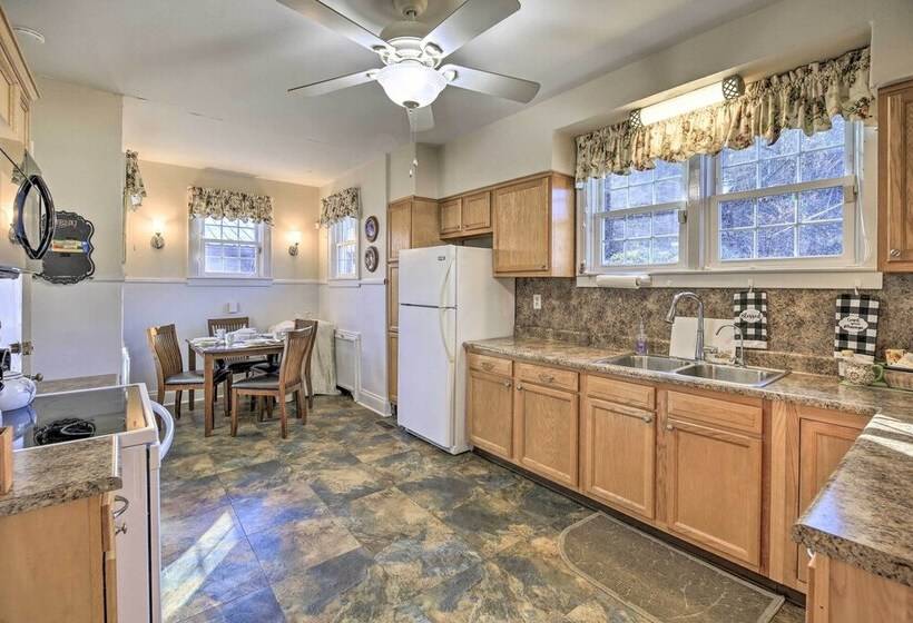 Homeplace W/ Yard 10 Mi To Jenny Wiley!