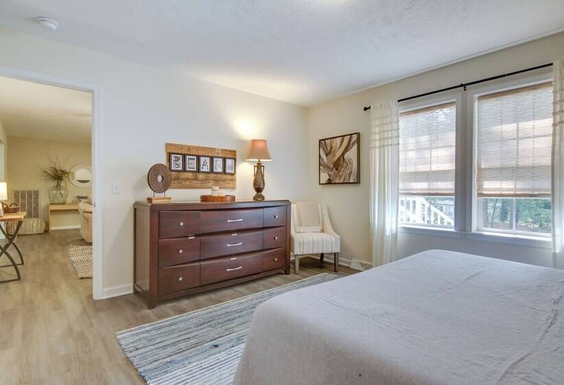 < 4 Mi To Shore: Asteri House In Rehoboth Beach!