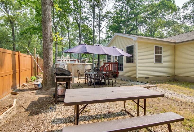 < 4 Mi To Shore: Asteri House In Rehoboth Beach!