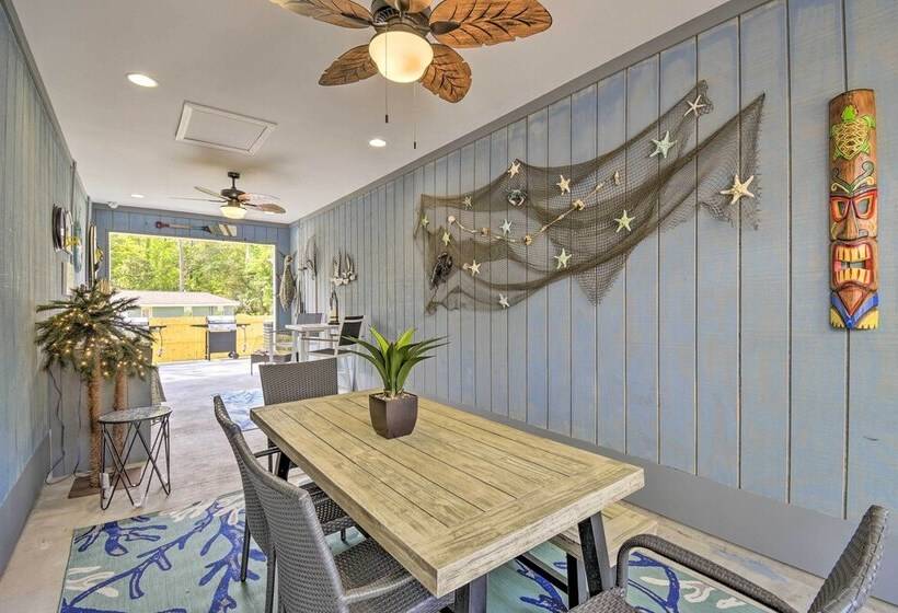 Inviting Home < 2 Mi To Ocean Isle Beach Pier