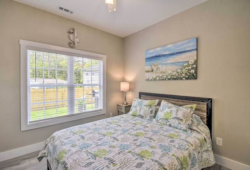 Inviting Home < 2 Mi To Ocean Isle Beach Pier