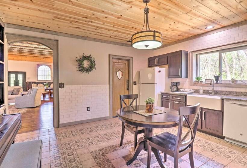 Iron Duff Chapel   Unique Escape W/ Mtn Views!