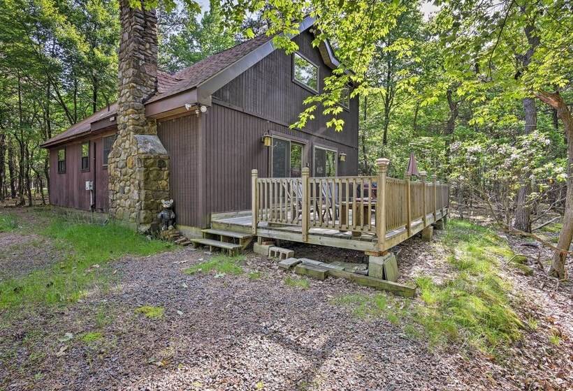 Deck & Big Boulder Views: Lake Harmony House!