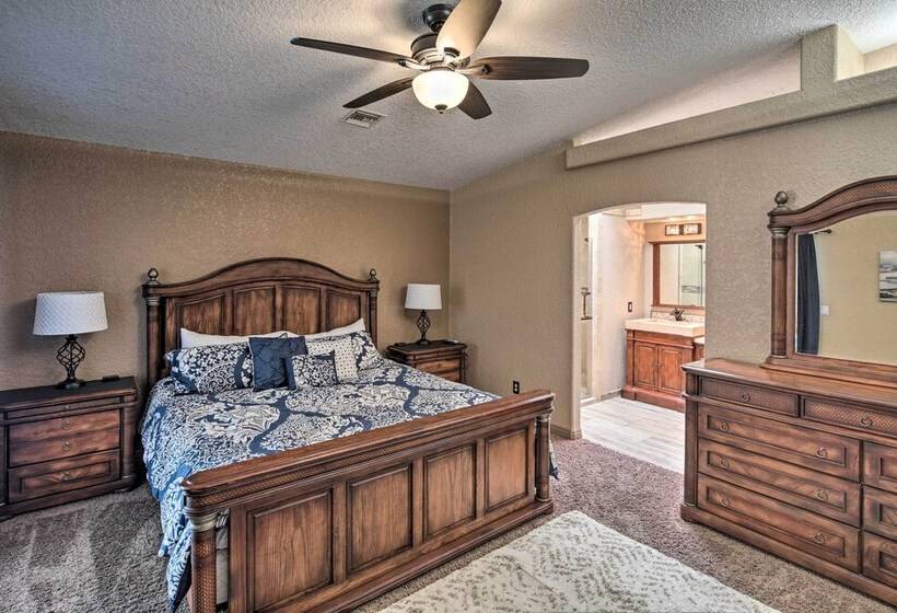 Lake Havasu Home W/ Heated Pool, Spa & Mtn Views!