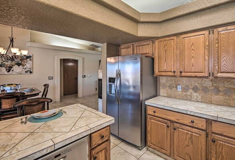 Lake Havasu Home W/ Heated Pool, Spa & Mtn Views!