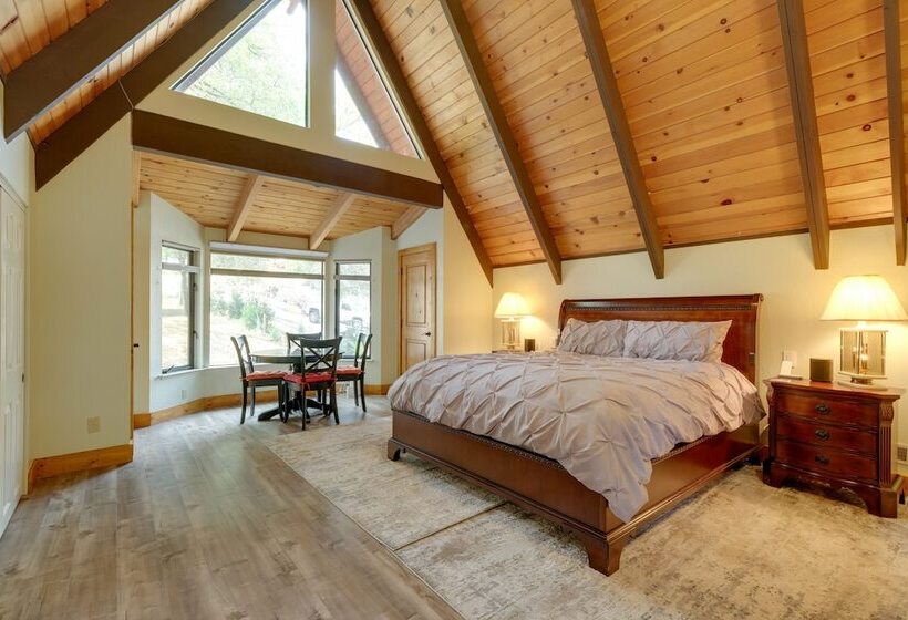 Lake House W/ Pvt. Dock, 30 Mins To Yosemite!