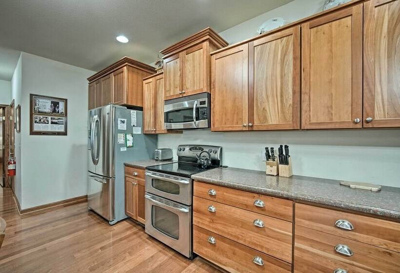 Lake Michigan Waterfront Home: 1 Mile To Downtown!