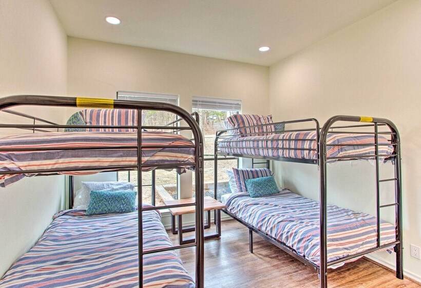 Lake Texoma Retreat W/ Deck < 1 Mi To Marina!