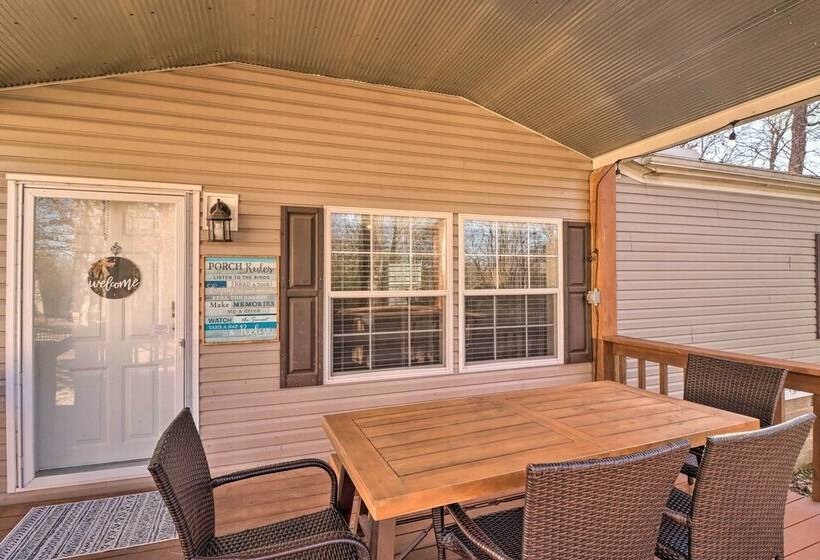 Lakefront Greers Ferry Cabin W/ Covered Boat Slip!