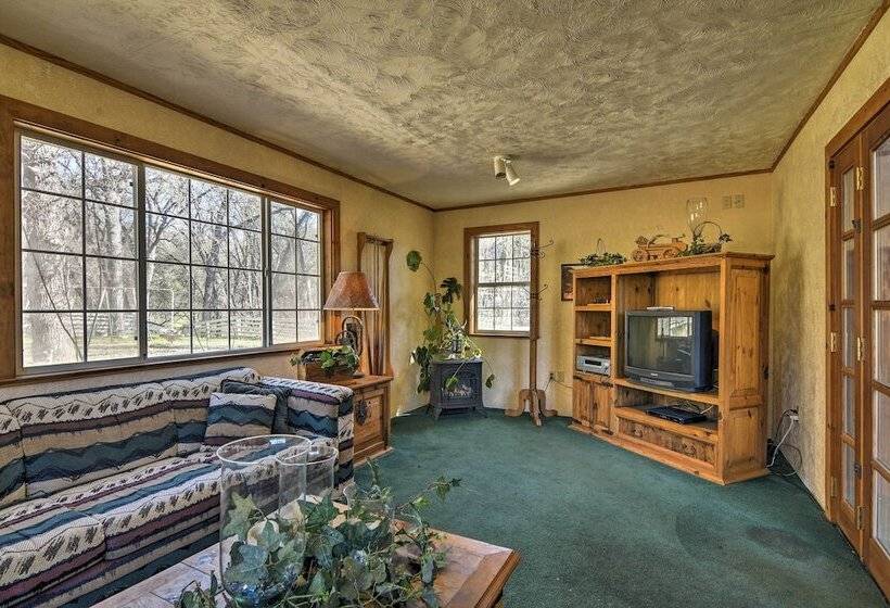 Lavish Sonora Suite On 10 Acres W/ Shared Pool!