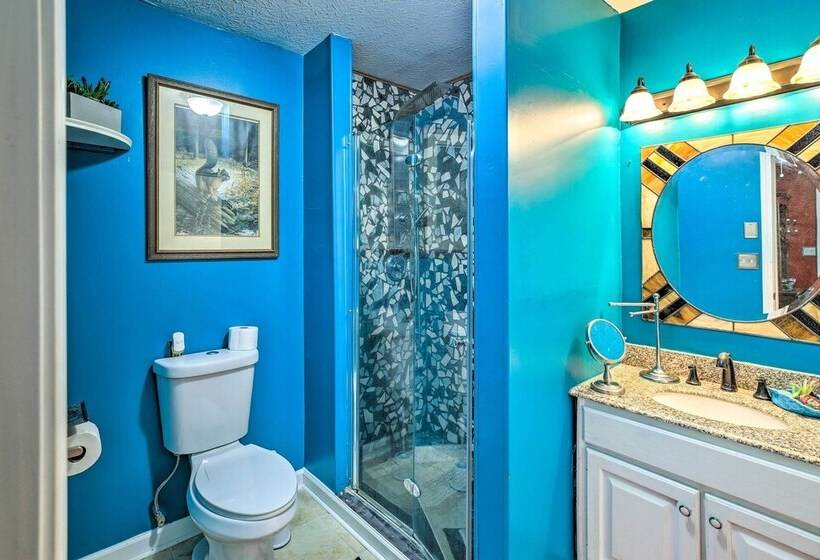 Lucy S Place  Elizabethtown Home W/ Fire Pit