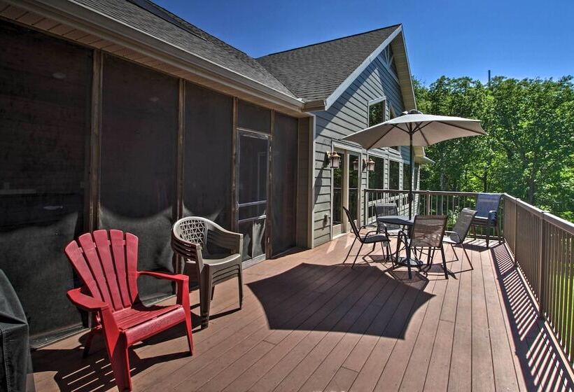 Dock, Hot Tub & Game Room: Luxe Lake Latoka Home