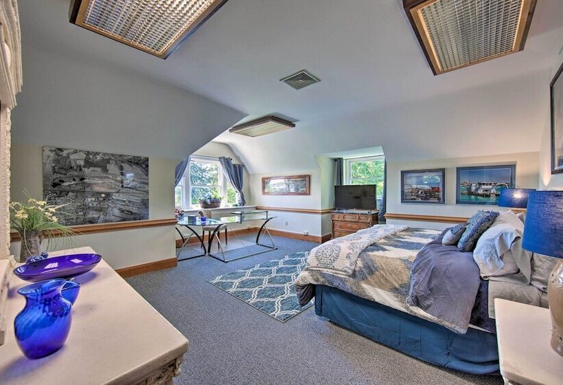 Luxurious Annville Home ~ 8 Mi To Hersheypark